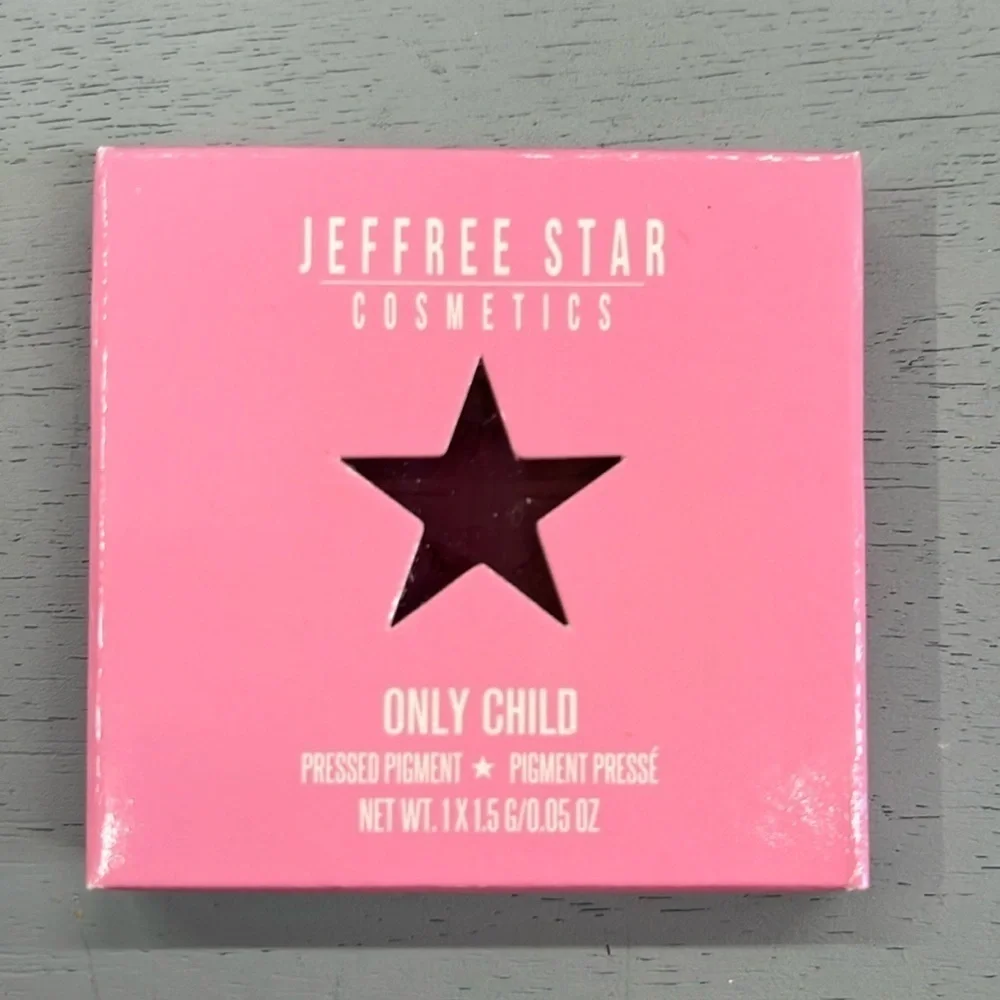 Jeffree Star Artistry Single Pressed Pigment Eyeshadow- Only Child